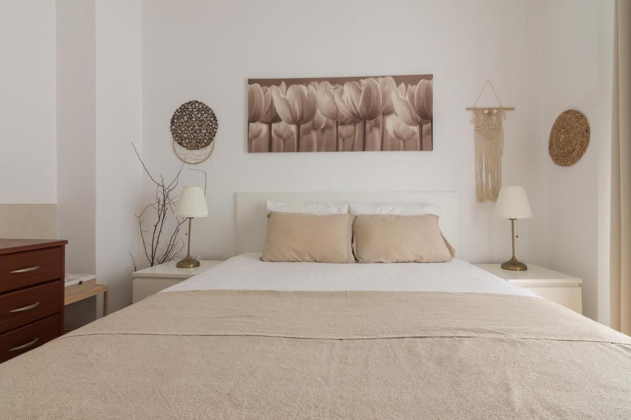 Classic And Modern Apartment In アテネ エクステリア 写真
